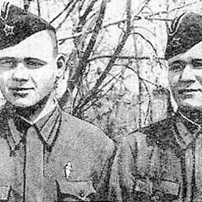 Братья Некрасова после окончания военной школы